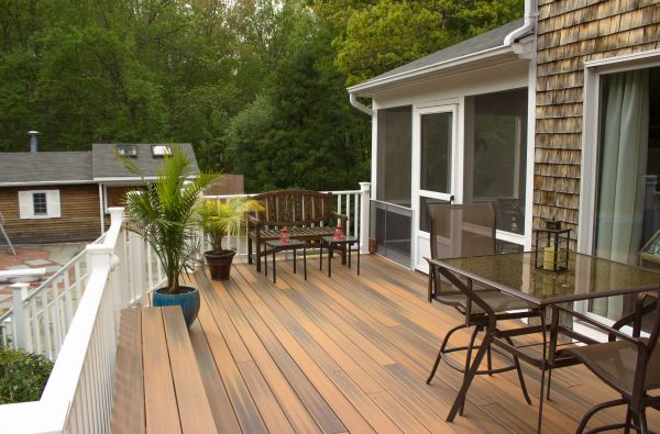 Decking Service in Spokane