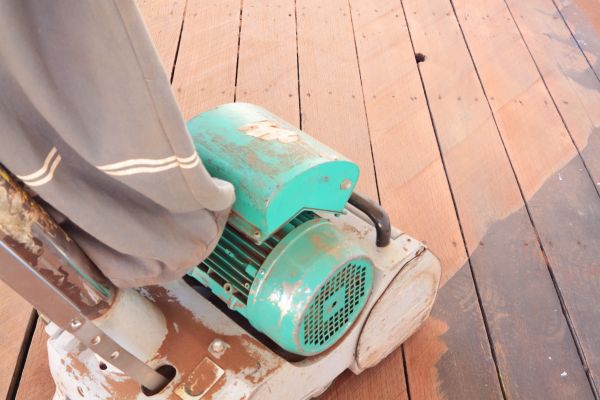 Cost of Cedar Deck Sanding in Spokane